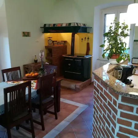 Luksusowy namiot Almond House